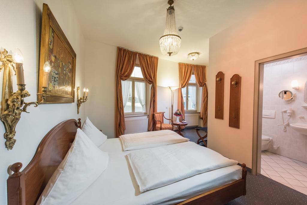 Hotel Goldener Loewe Meissen Quarto foto